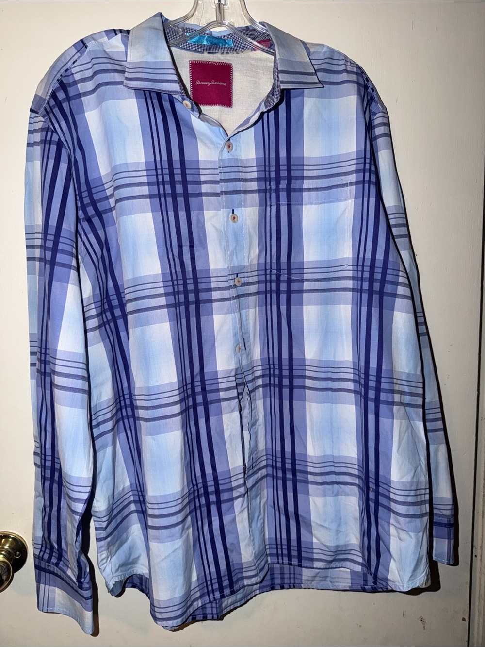 Tommy Bahama Blue & Navy Plaid Button-Down Shirt
